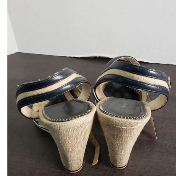 Marc Jacobs Wedge Sandals - Size 8.5 - Picture 5 of 6